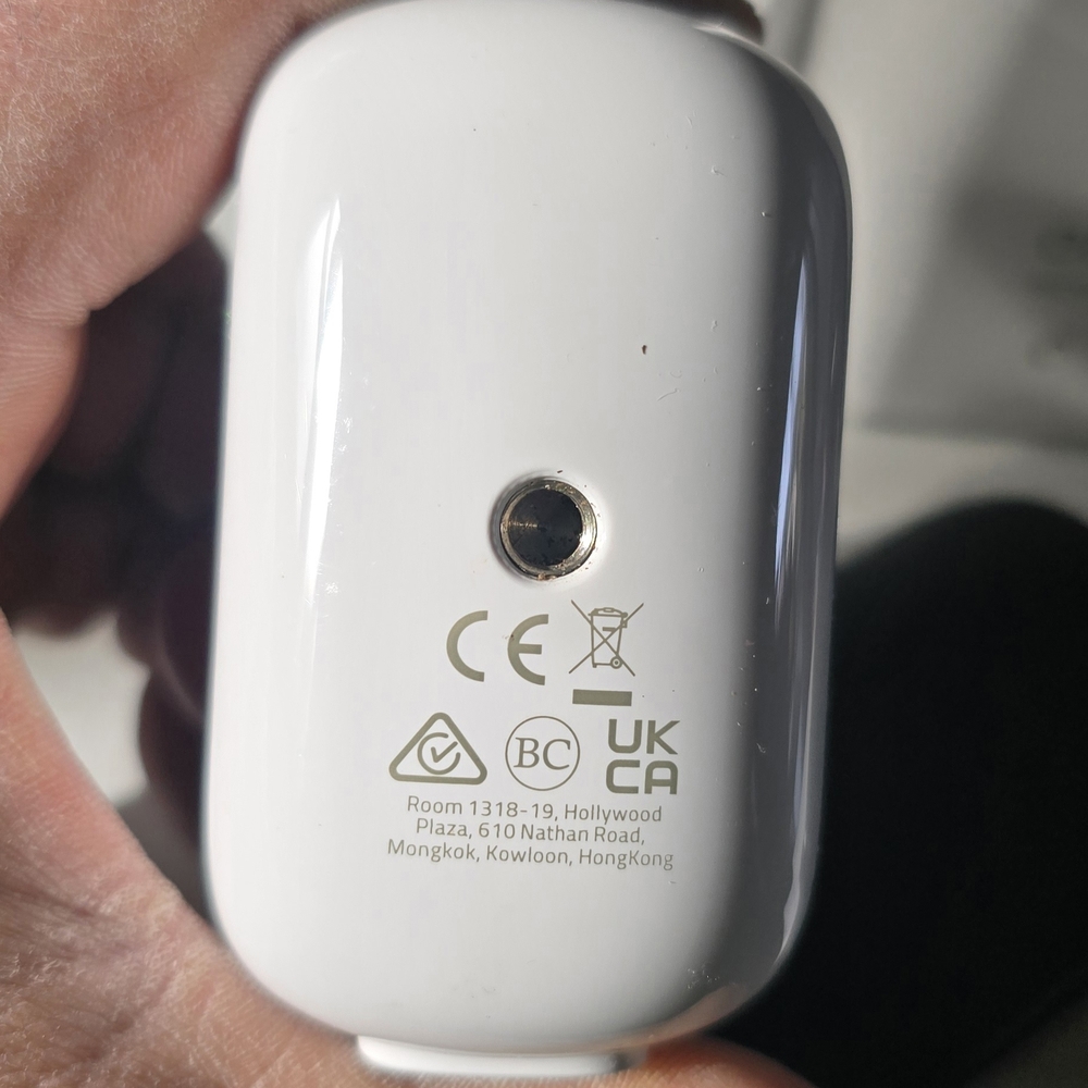 Eufy Wireless Security (4)Camera System - Picture 4 of 7